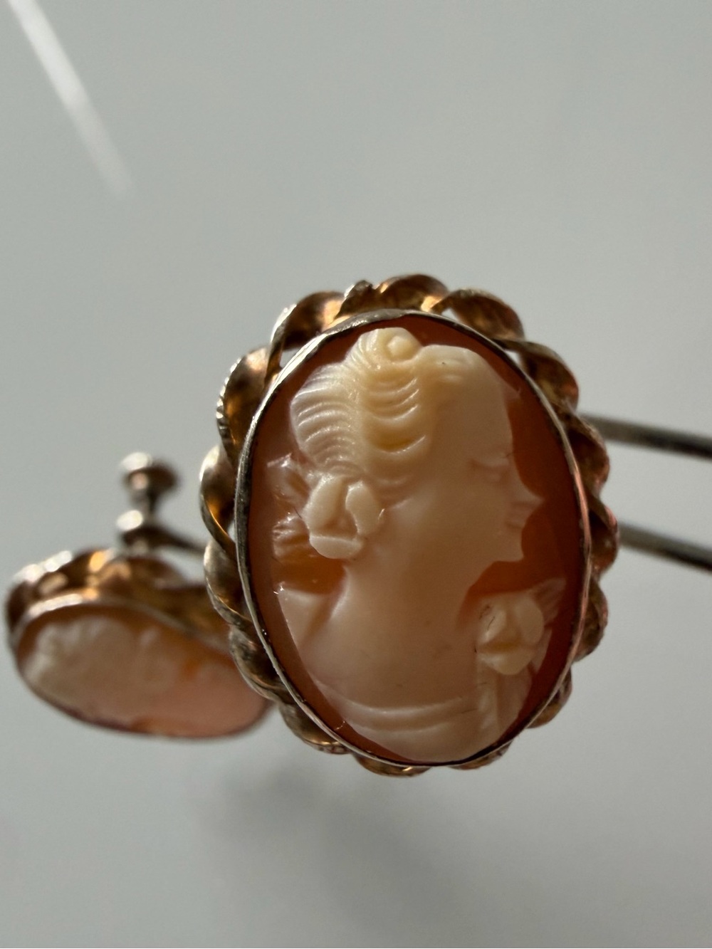 Vintage Shell Cameo Earrings - Picture 13 of 16